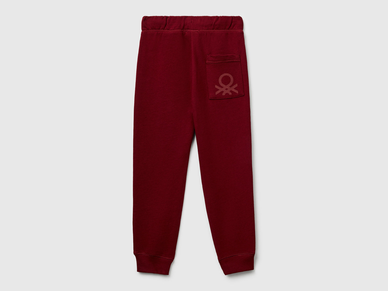 Benetton_Red_Sweatpants with Logo_3J68CF058_129_02