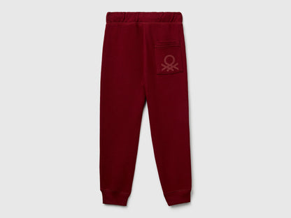 Benetton_Red_Sweatpants with Logo_3J68CF058_129_02