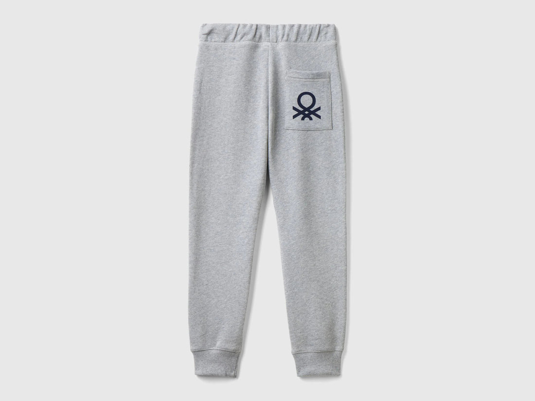 Sweatpants with logo_3J68CF058_501_02