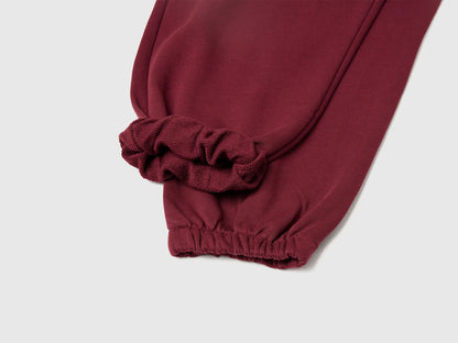 Benetton_Burgundy_Wide Joggers with Pockets_3J68CF06L_129_03