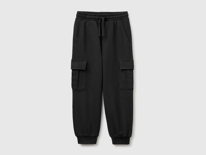 Benetton Black Boys Fleece Cargo Pants SKU: 3J68CF079_100 Image 01