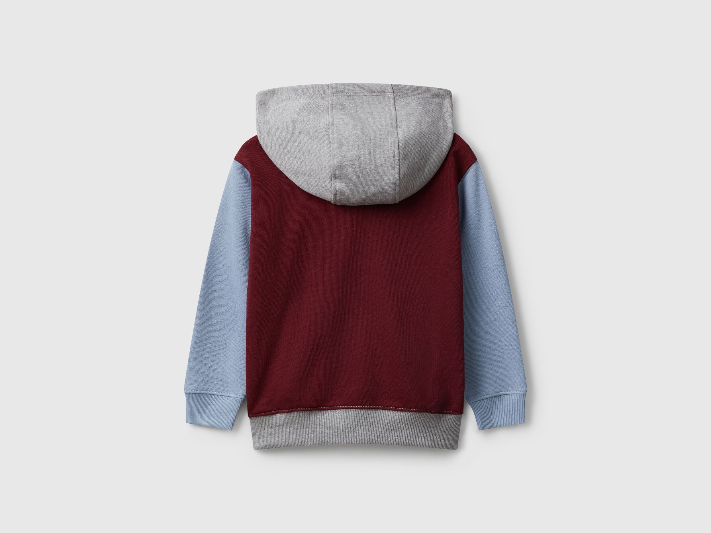 Benetton_Burgundy_Hoodie with Embroidery_3J68G503V_901_02