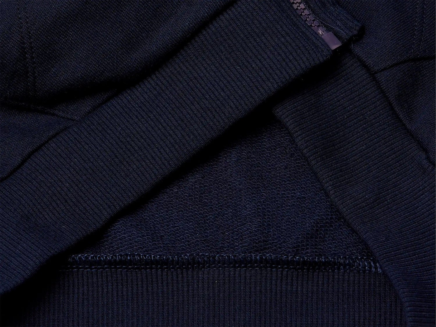 Benetton_Dark Blue_Sweatshirt with Print_3J68G503Y_016_03