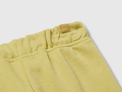 Benetton_Yellow_Regular Fit Sweat Joggers_3J68GF027_0Y6_03