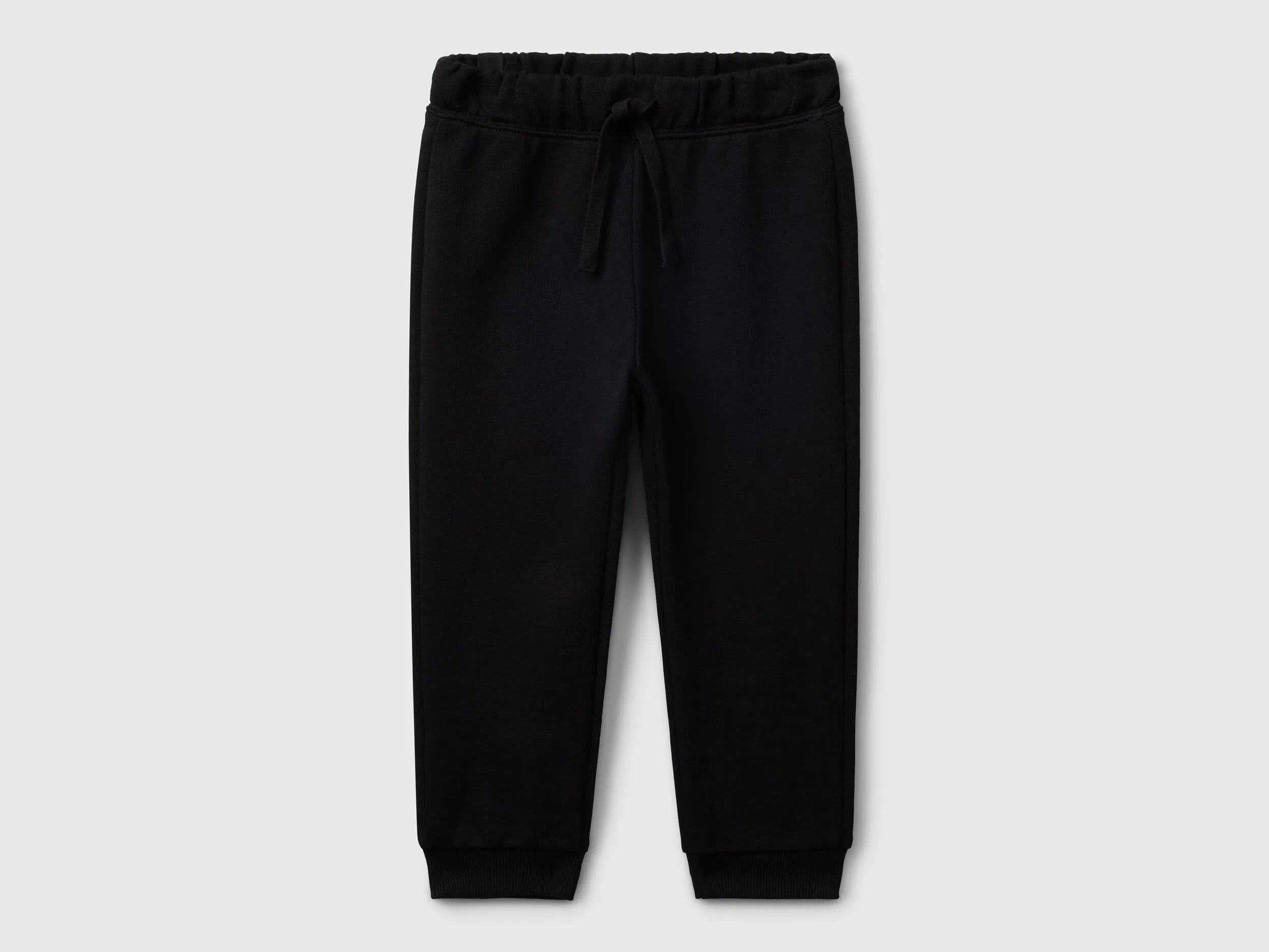 Benetton_Black_Regular Fit Sweat Joggers_3J68GF027_100_01