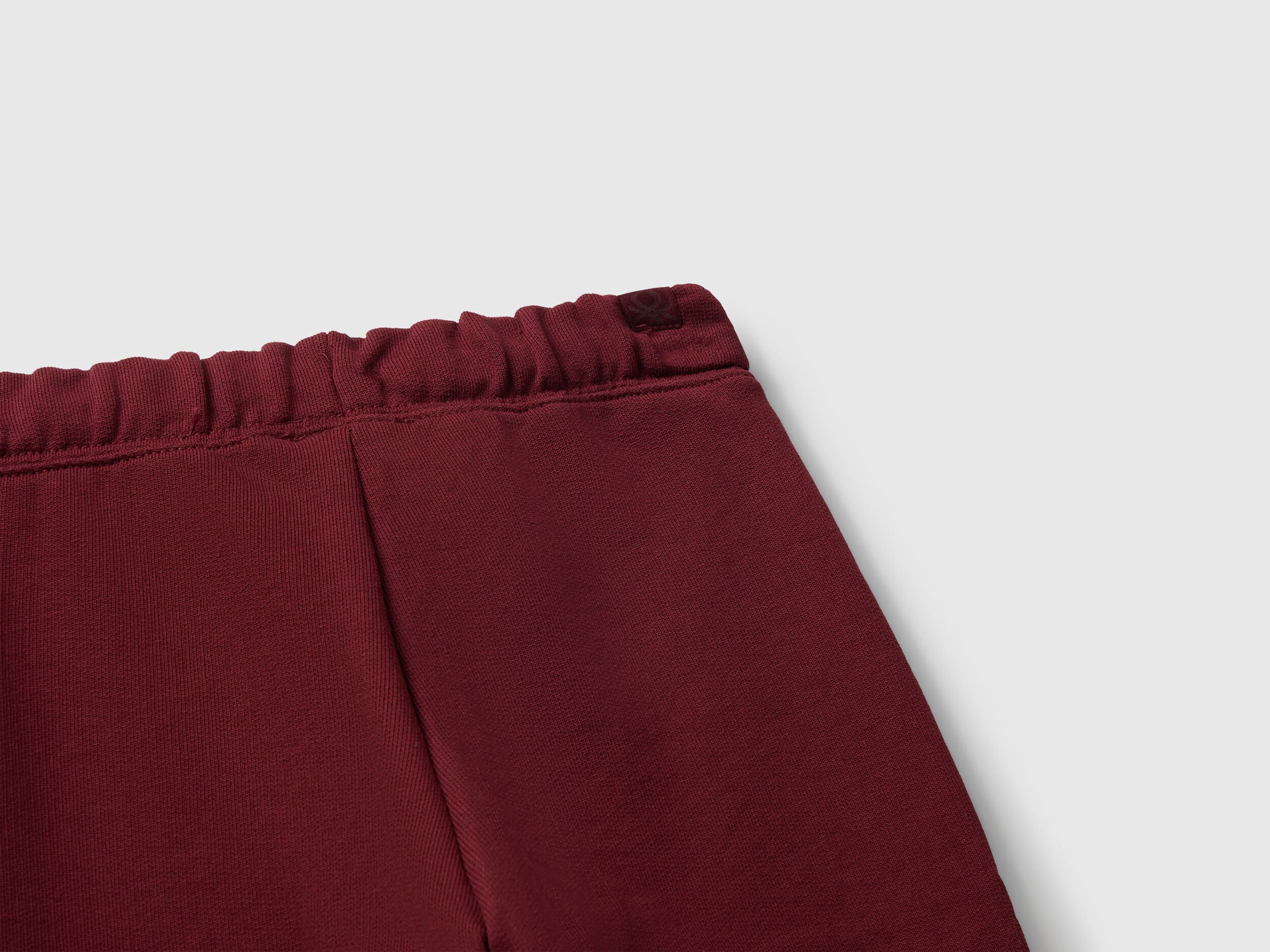 Benetton_Burgundy_Regular Fit Sweat Joggers_3J68GF027_129_03