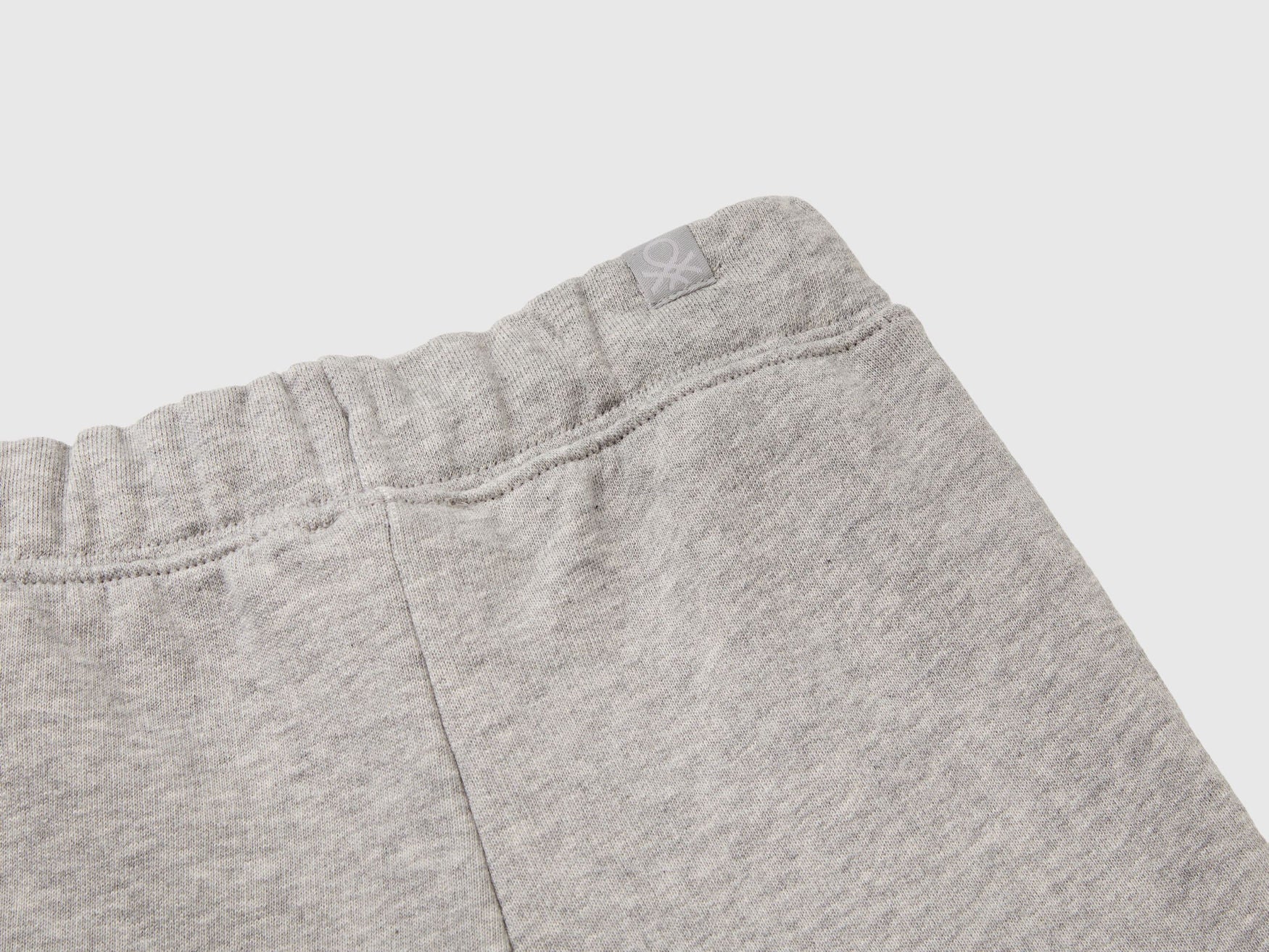 Benetton_Grey_Regular Fit Sweat Joggers_3J68GF027_501_03