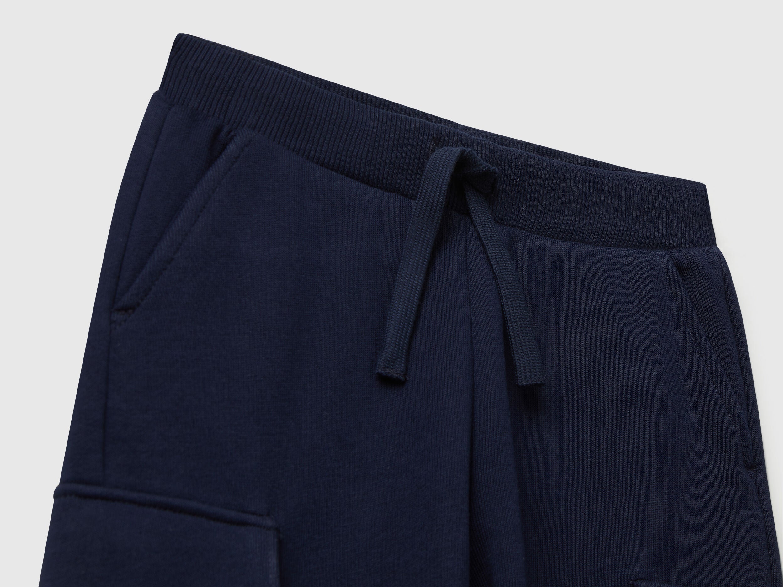 Benetton_Dark Blue_Sweat Fabric Cargo Joggers_3J68GF045_016_03