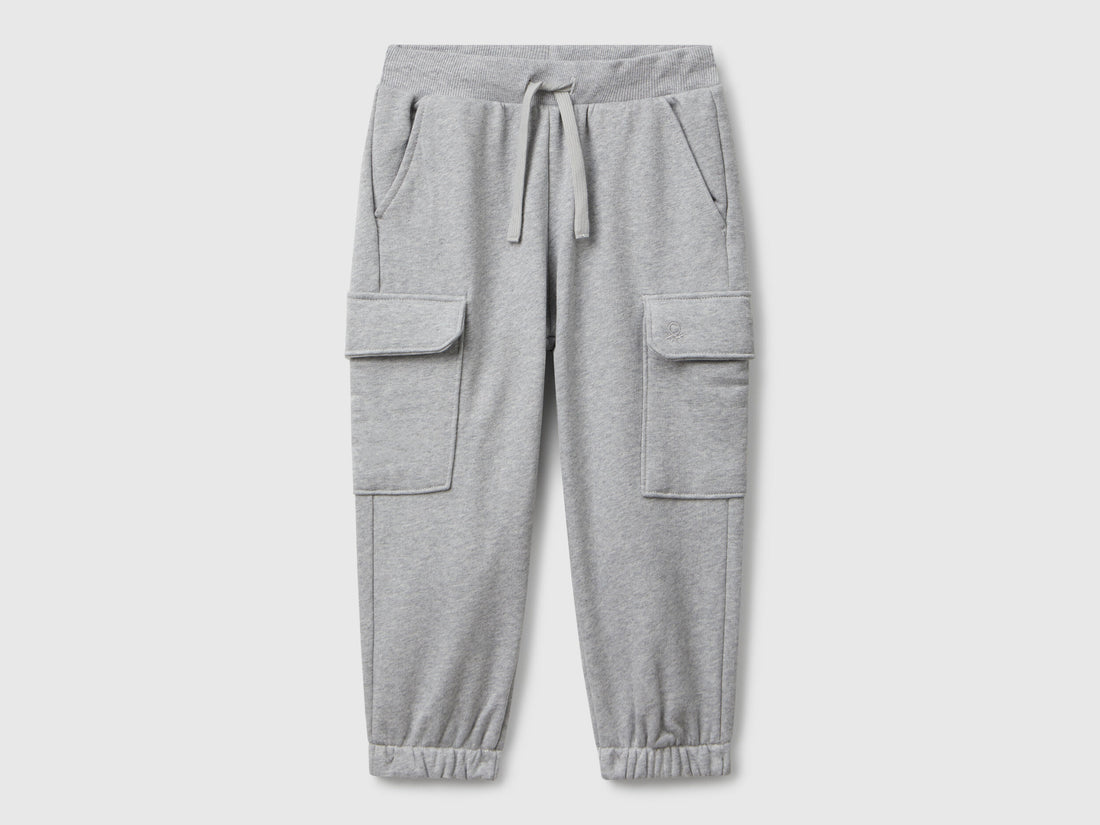 Benetton_Light Gray_Sweat Fabric Cargo Joggers_3J68GF045_501_01