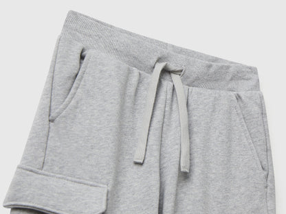 Benetton_Light Gray_Sweat Fabric Cargo Joggers_3J68GF045_501_03