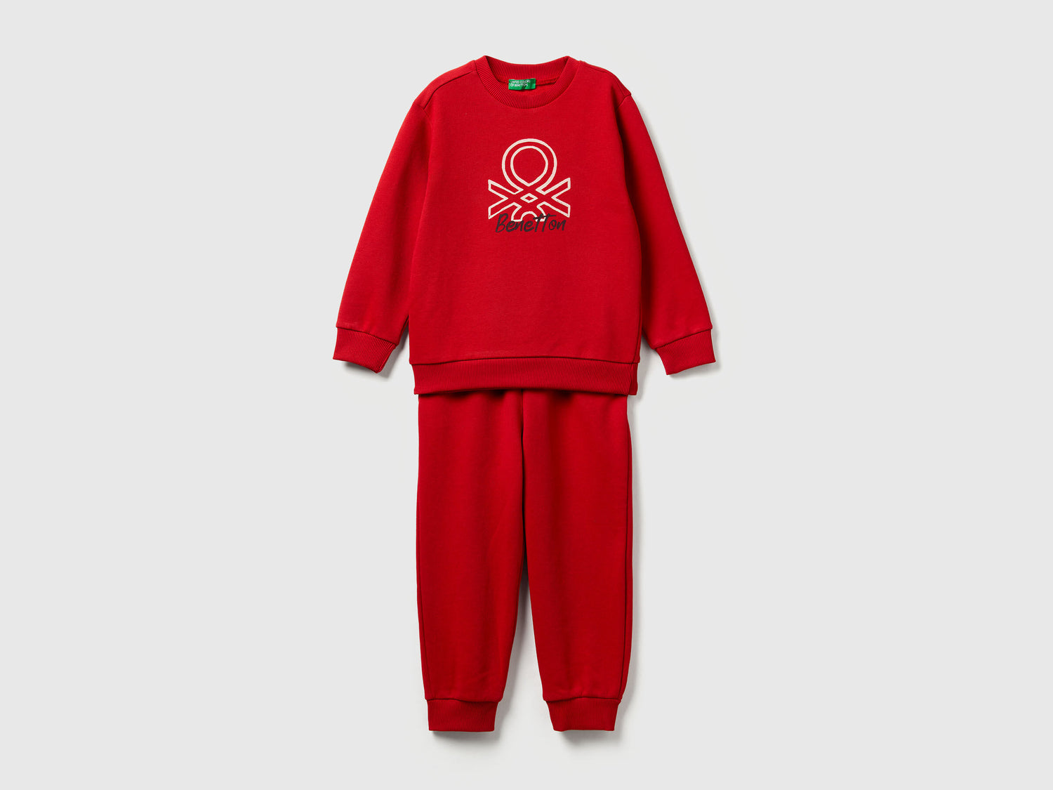Benetton_Red_Sweat Tracksuit with Logo_3J68GK00S_29M_01