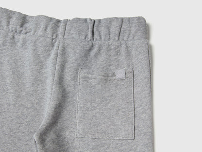 Benetton_Light Gray_Sweat Tracksuit with Logo_3J68GK00S_501_04