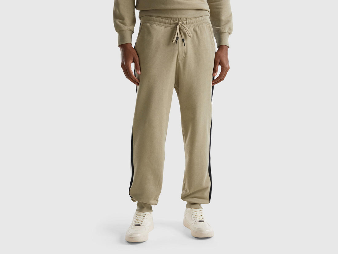 Sage Green Joggers With Stripes_3J68UF01A_0W9_01