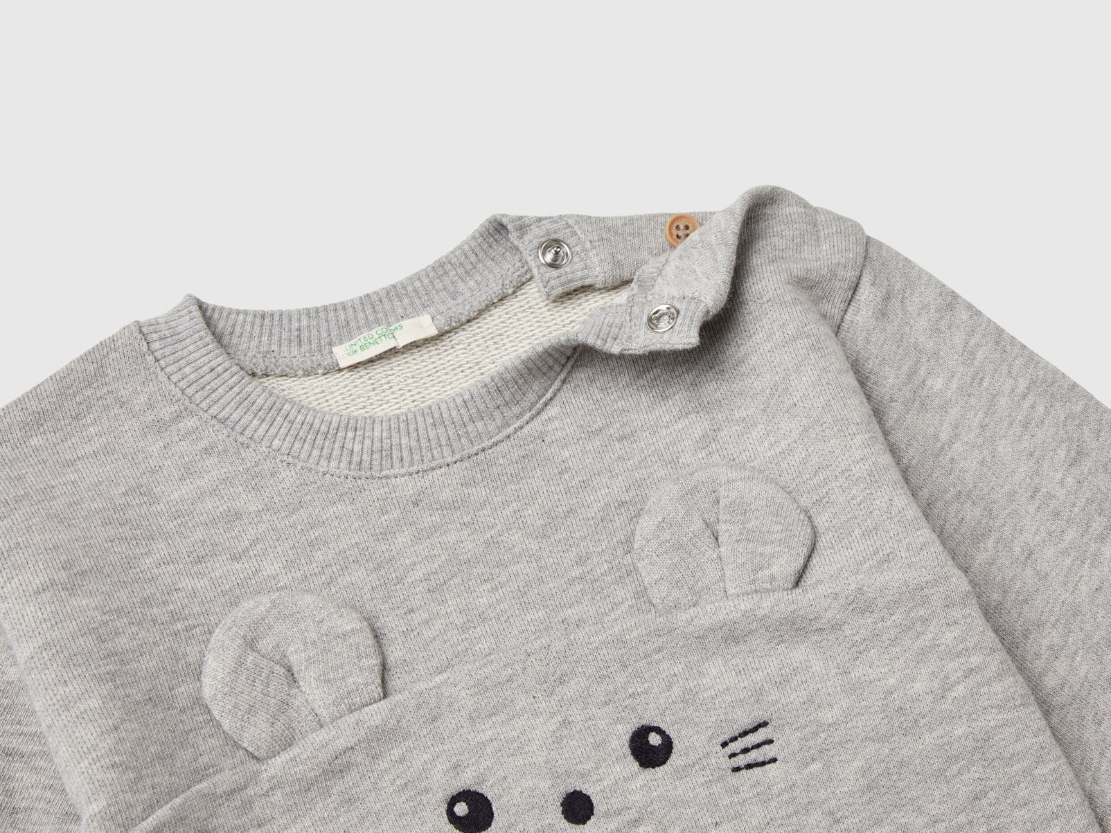 Sweatshirt With Embroidery And Patches In Organic Cotton_3J70A1058_501_03