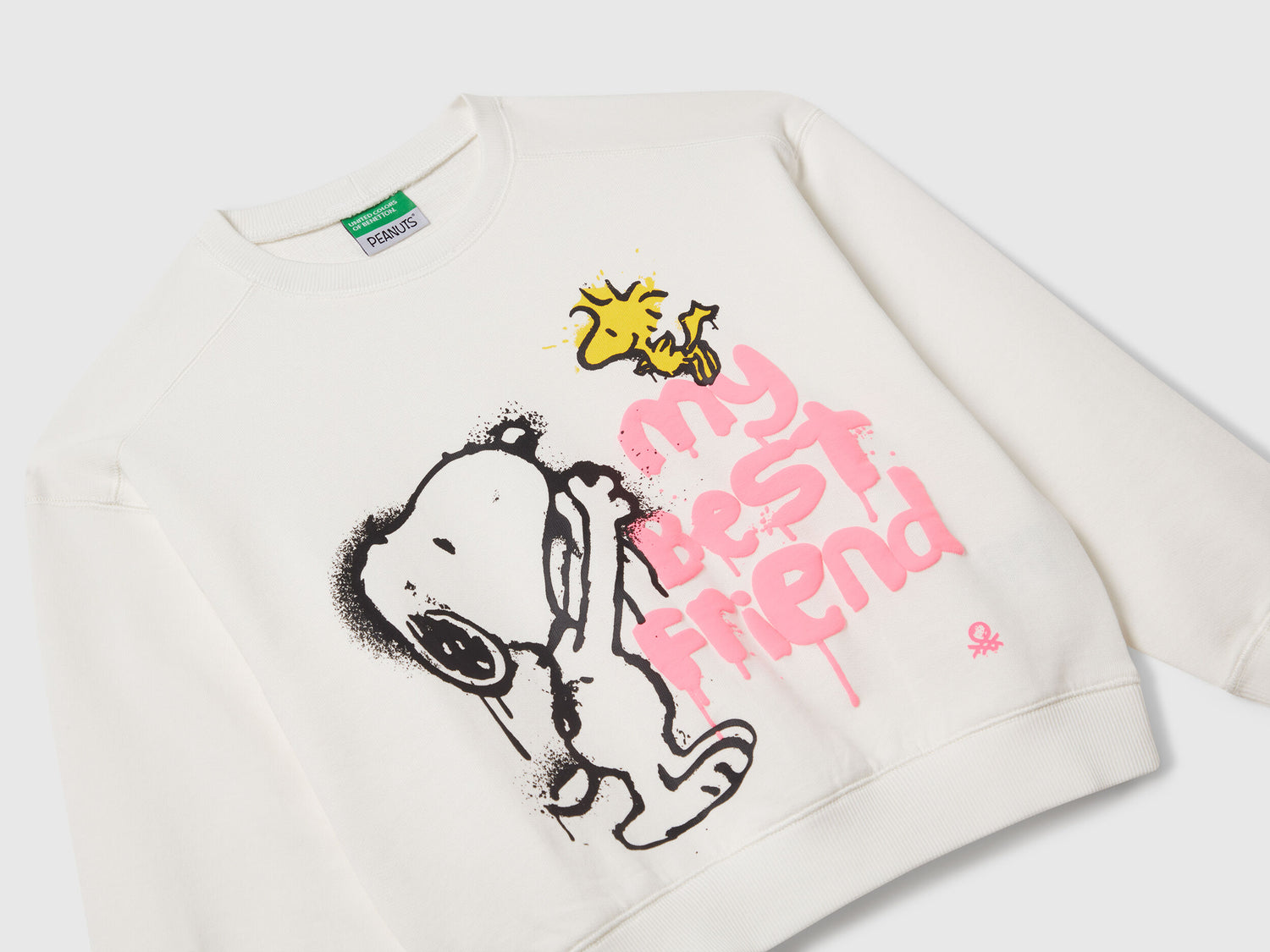 Benetton_Creamy White_Snoopy ©Peanuts Sweatshirt_3J70C10R3_074_03