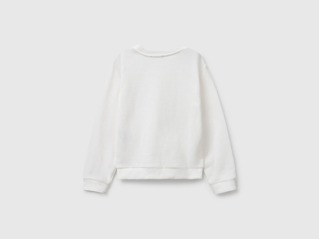 Benetton_Creamy White_Sweatshirt with Glittery Print_3J70G10JR_074_02