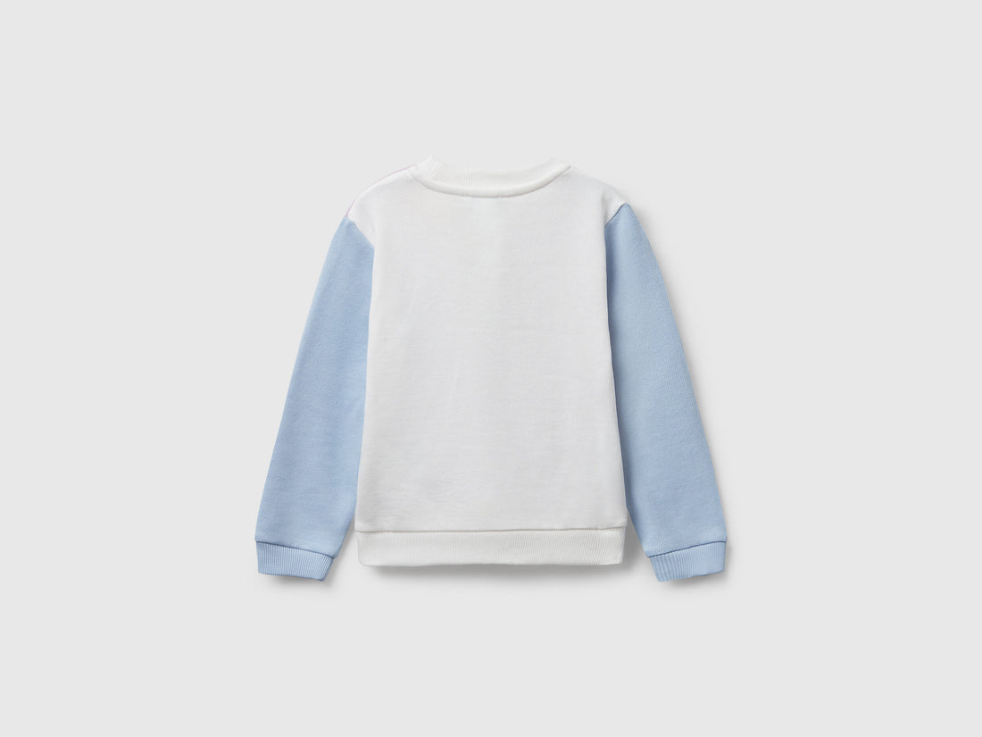 Benetton_Violet_Sweatshirt with Glittery Print_3J70G10JR_902_02
