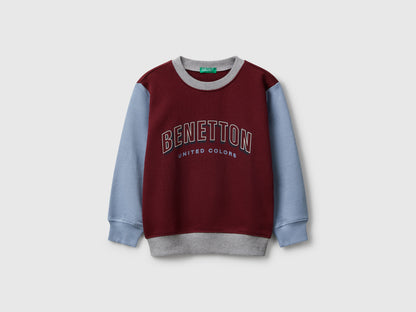 Benetton_Burgundy_Regular Fit Sweatshirt with Print_3J70G10JY_901_01