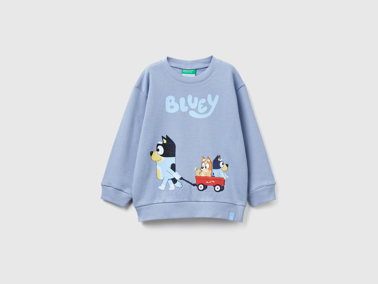 Benetton_Light Blue_Sweatshirt with Bluey Print ©Ludo Studio_3J70G10KF_0W2_01