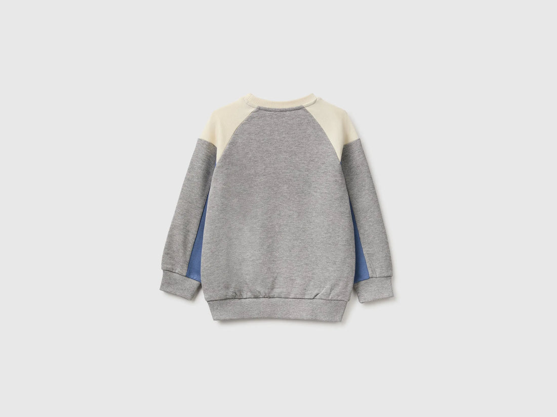 Benetton Light Gray Boys Closed Color Block Sweatshirt SKU: 3J70G10NM_901 Image 02