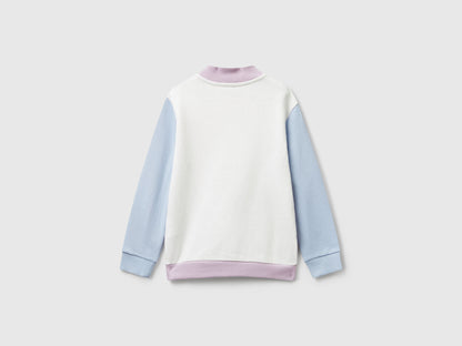 Benetton_Lavender_Hoodie with Glittery Print_3J70G503U_902_02