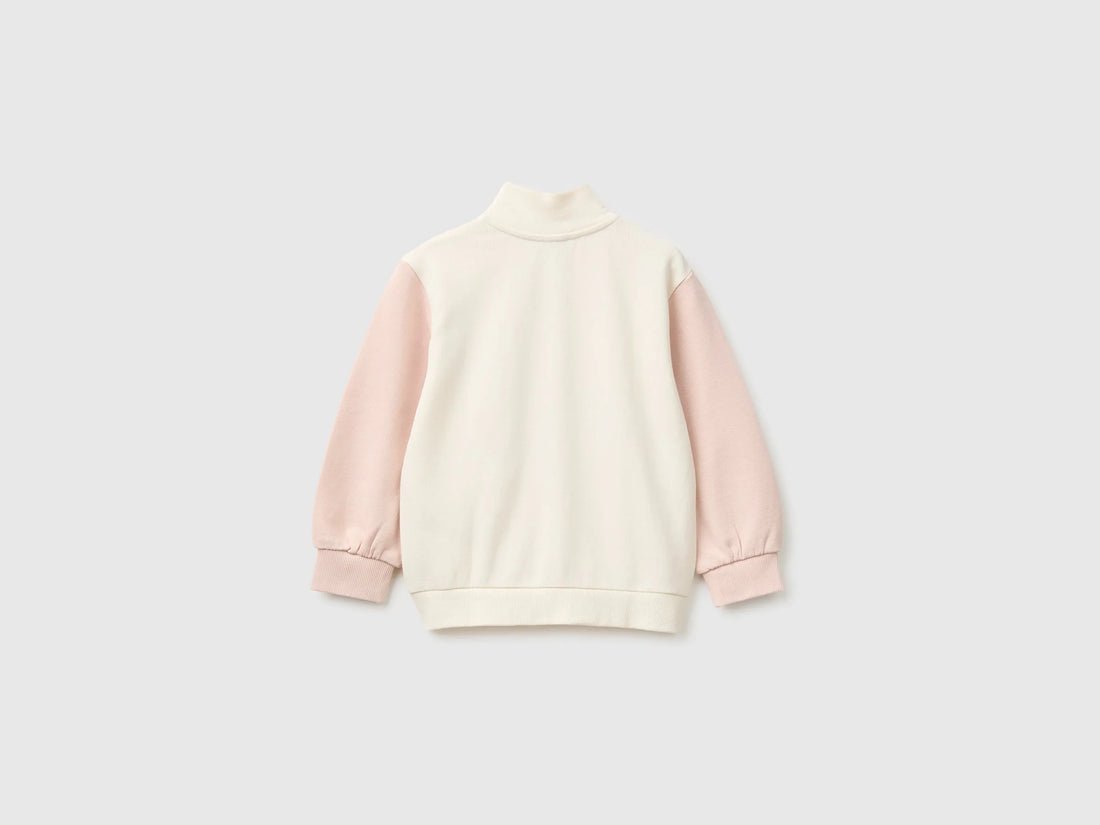 Benetton Creamy White Girls Zip-Up Sweatshirt with Logo SKU: 3J70G504H_901 Image 02