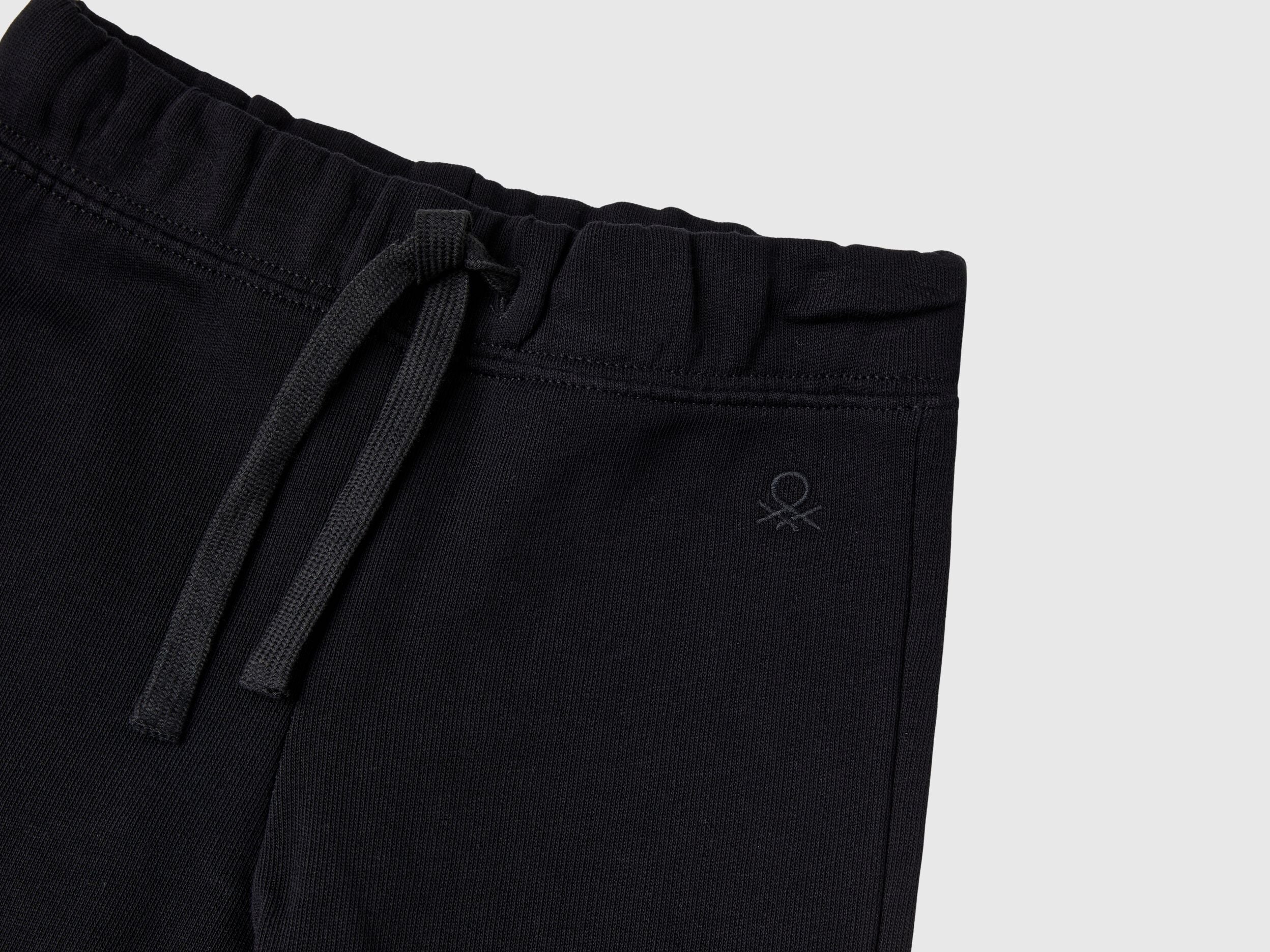 Benetton_Black_Sweatpants in Cotton_3J70GF01N_100_03