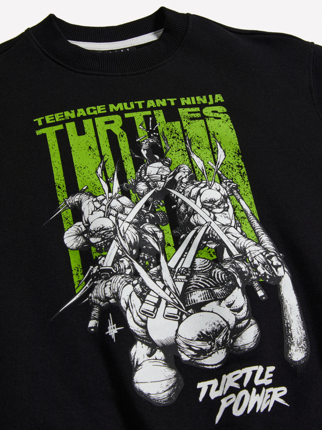 Black Sweatshirt with Teenage Mutant Ninja Turtles Print_3J70X104W_100_02