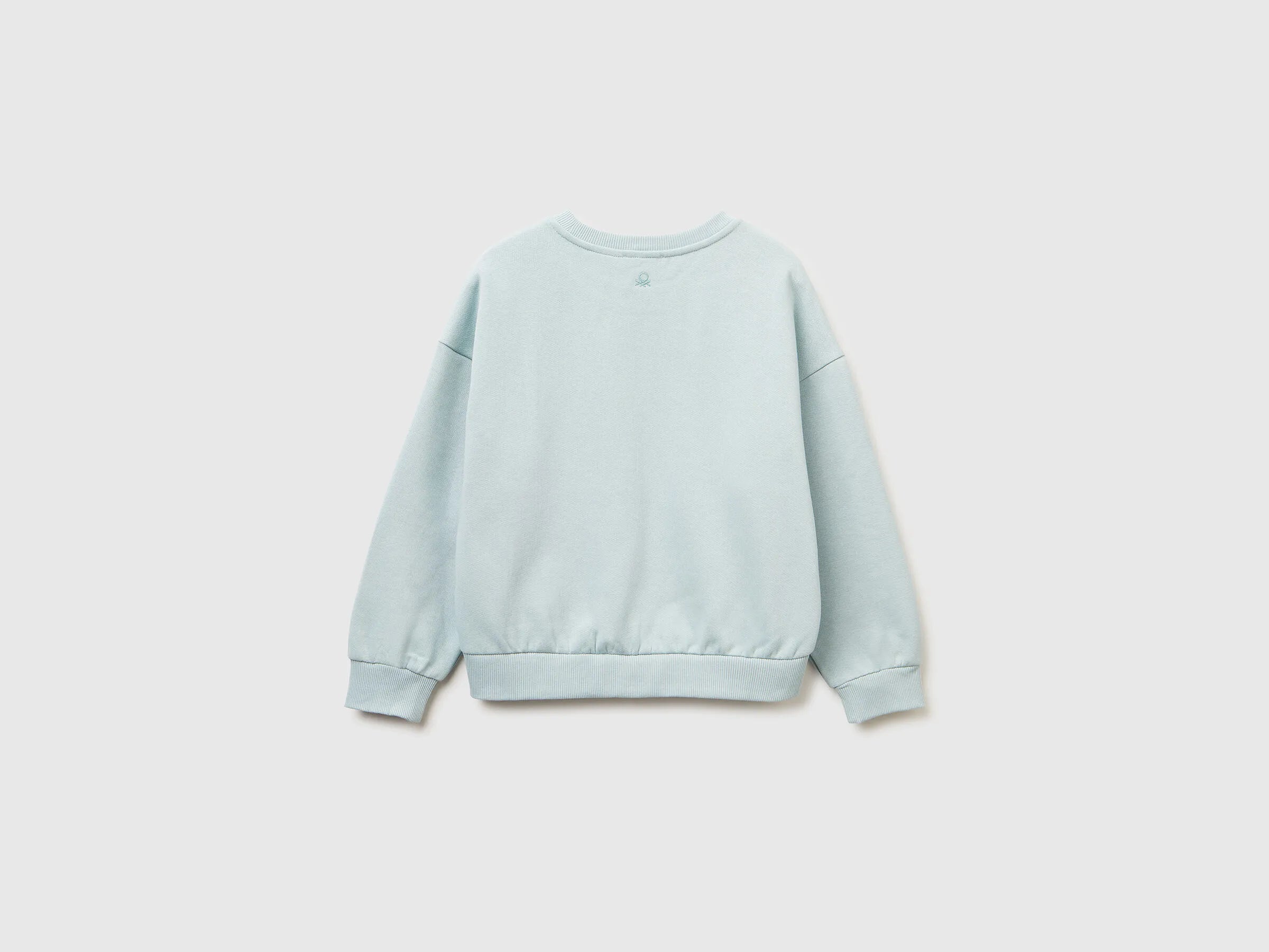 Benetton_Aqua_Warm Sweatshirt with Print and Rhinestones_3J73C10RA_17H_02
