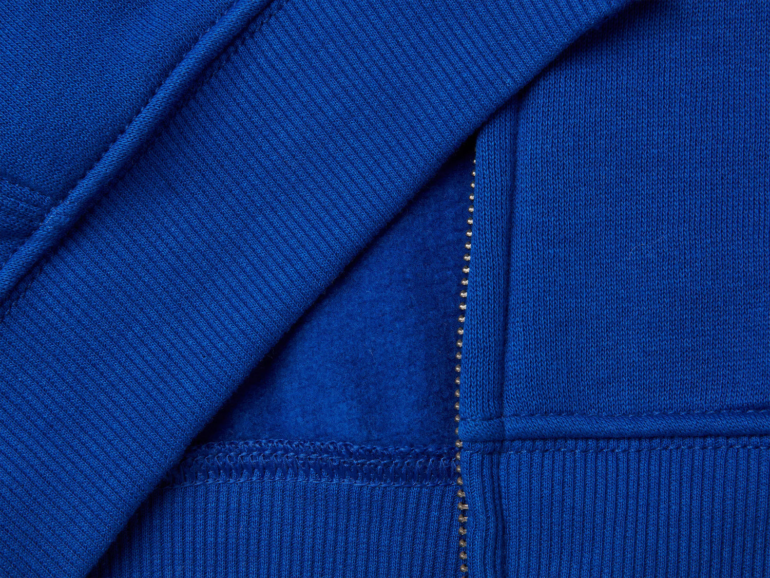 Benetton_Bright Blue_Sweatshirt with Print_3J73C505N_19R_03