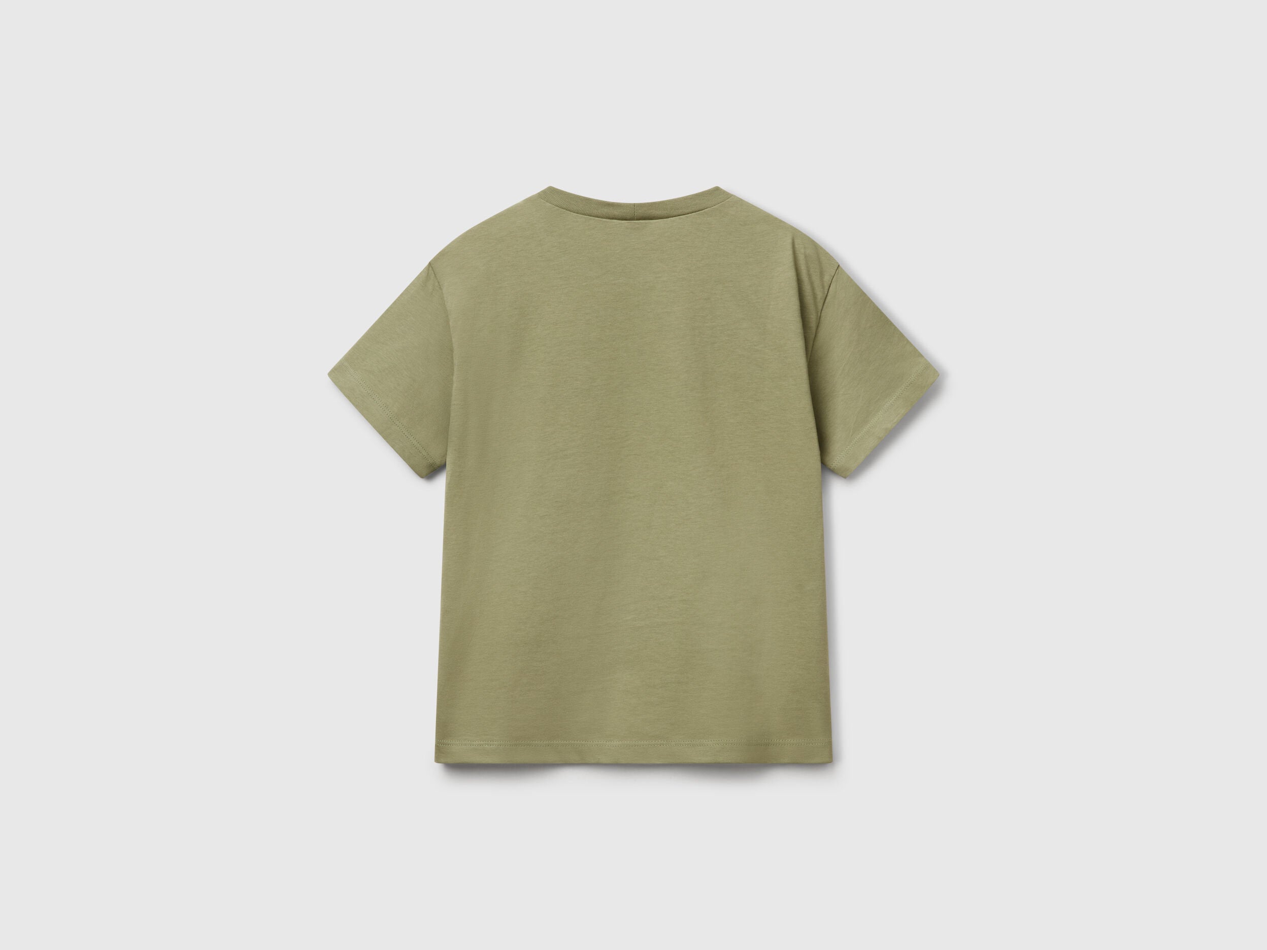 Benetton_T-Shirt with Neon Print_3JERC10PE_26K_02