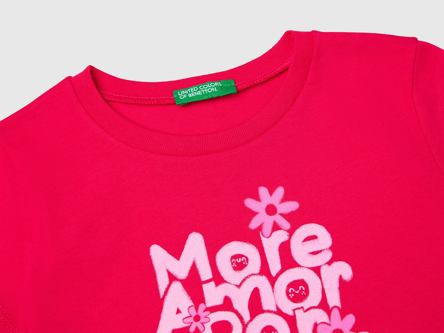 Benetton_T-Shirt with Neon Print_3JERG10J3_02E_03