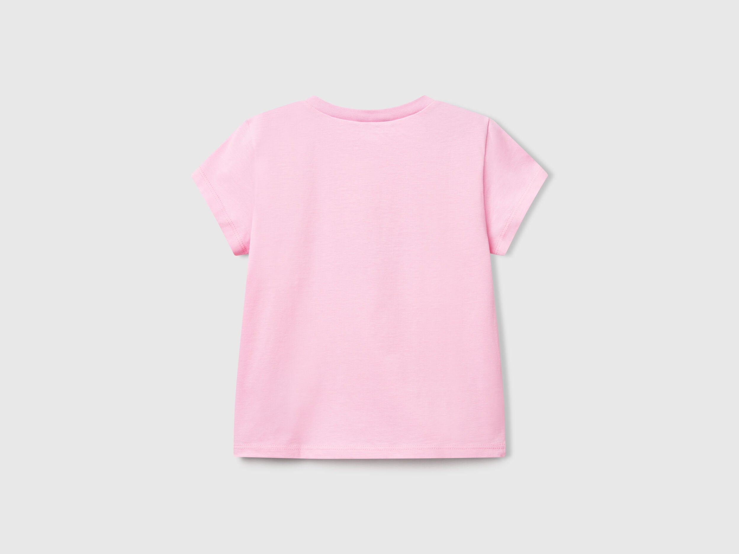 Benetton_T-Shirt with Neon Print_3JERG10J3_34Q_02