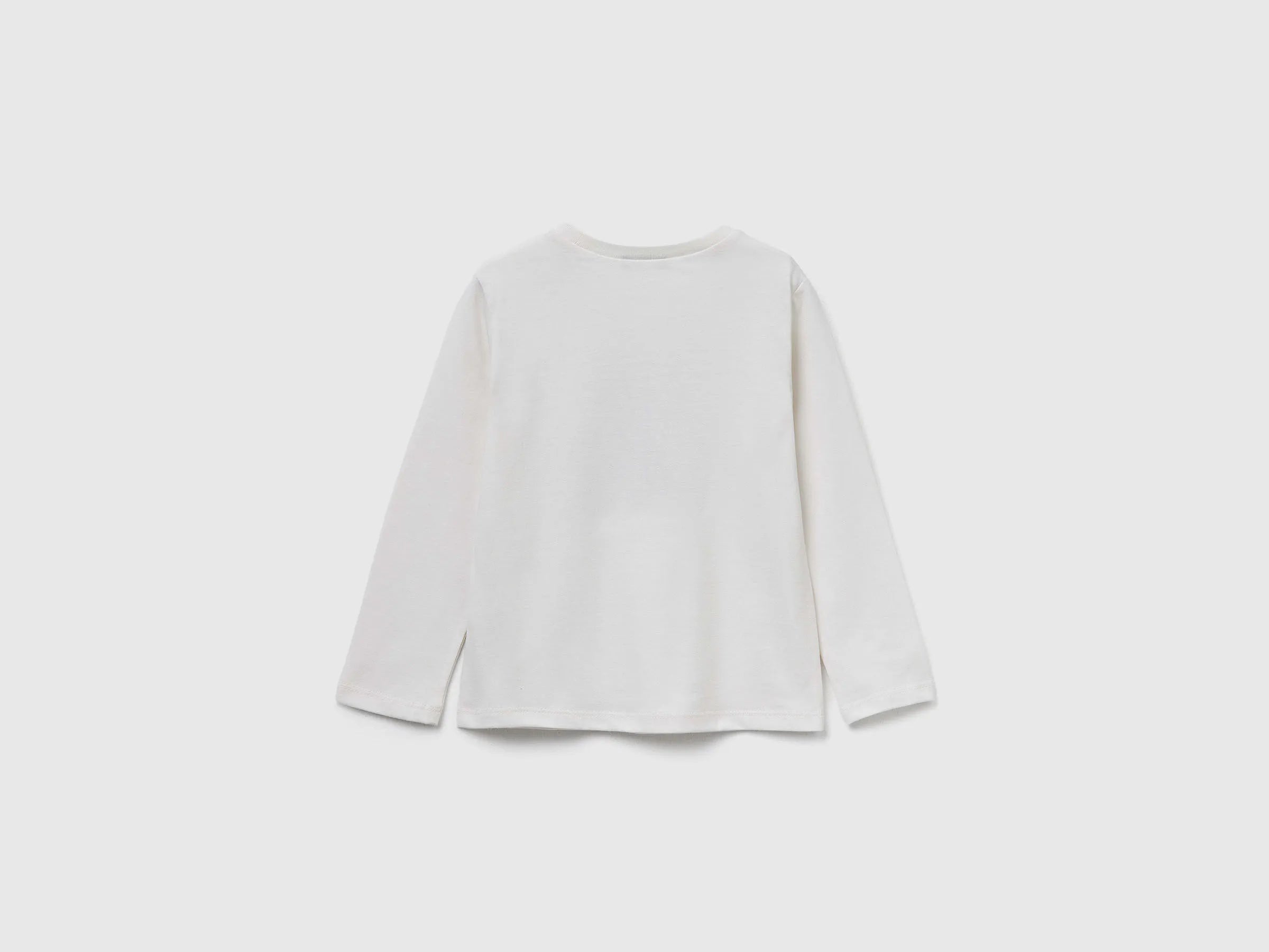 Benetton_Creamy White_Regular Fit T-Shirt with Print_3JERG10KB_074_02