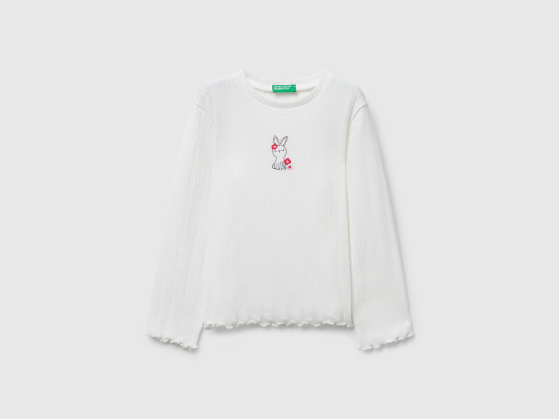 Benetton_Creamy White_T-Shirt with Embroidery_3KIEG10KK_074_01