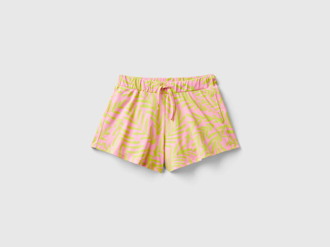 Light Pink Shorts With Tropical Print_3M39C902M_77U_01