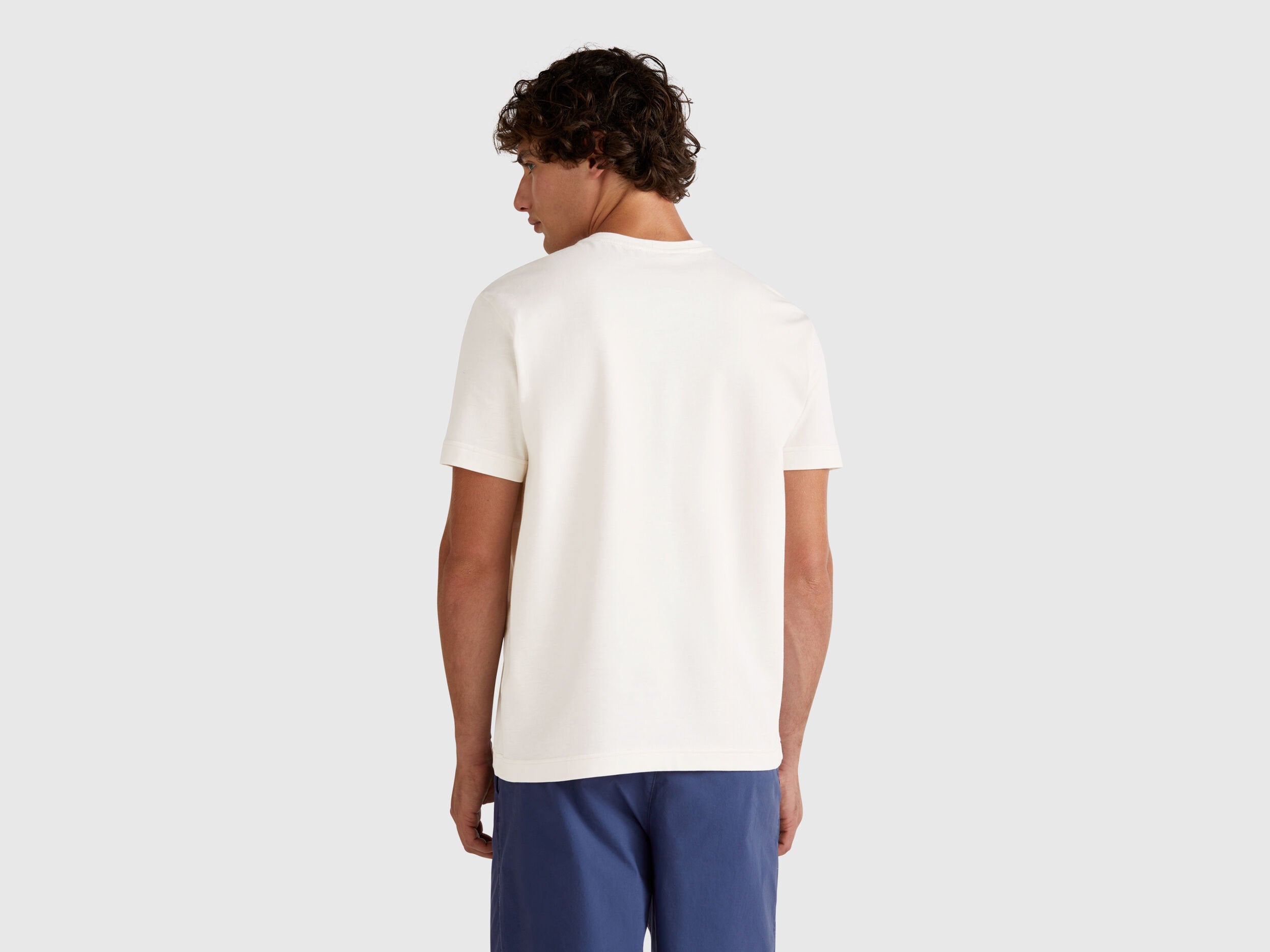 Benetton_T-Shirt in Micro Pique_3M4WU1088_6Z3_02