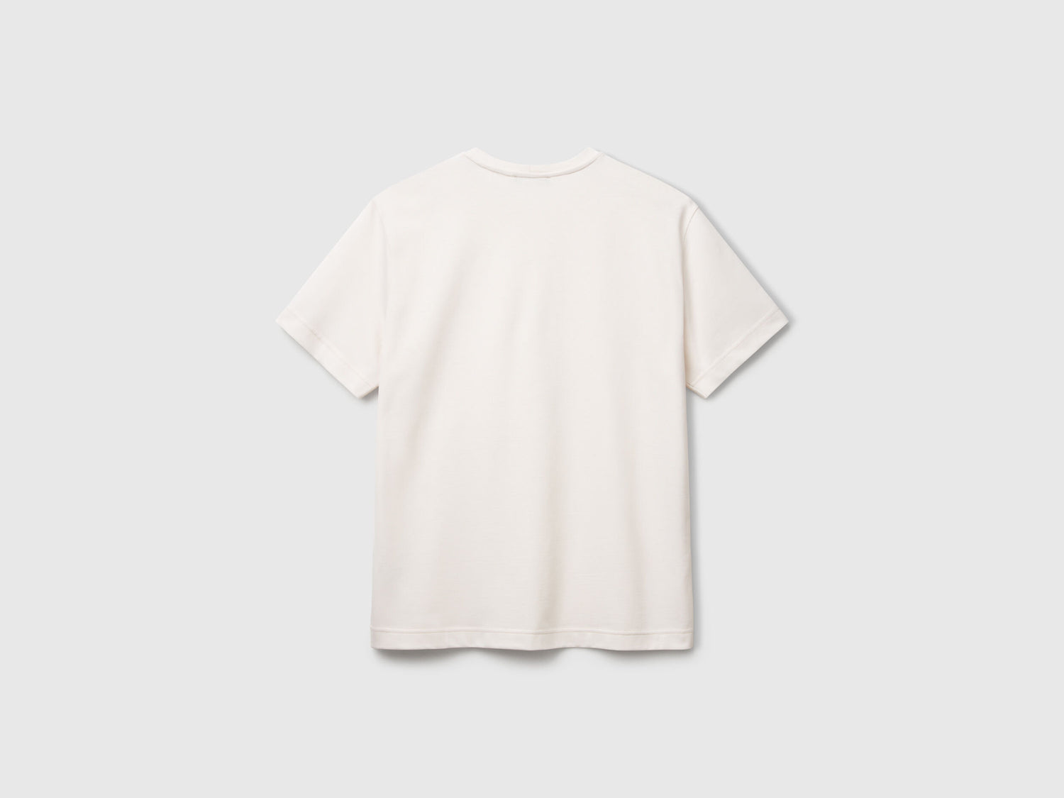 Benetton_T-Shirt in Micro Pique_3M4WU1088_6Z3_04