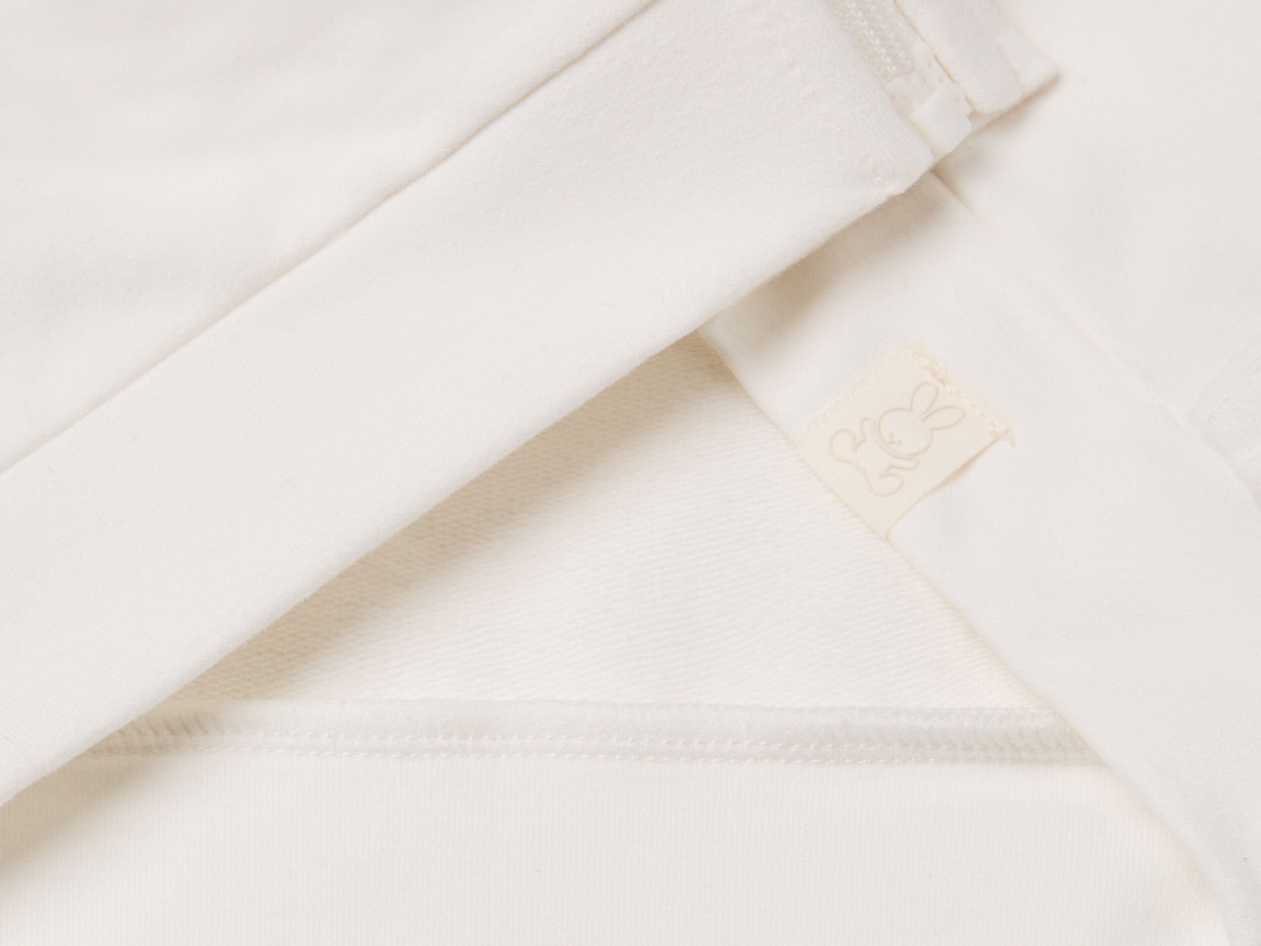 Beneton_Hoodie in Cotton_3MDSA501M_074_03