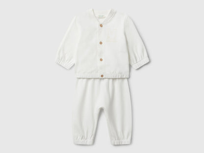 Benetton_Creamy White_Sweat Cotton Outfit_3MDSAK017_074_01