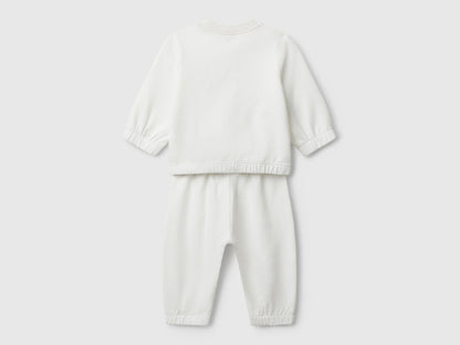 Benetton_Creamy White_Sweat Cotton Outfit_3MDSAK017_074_02