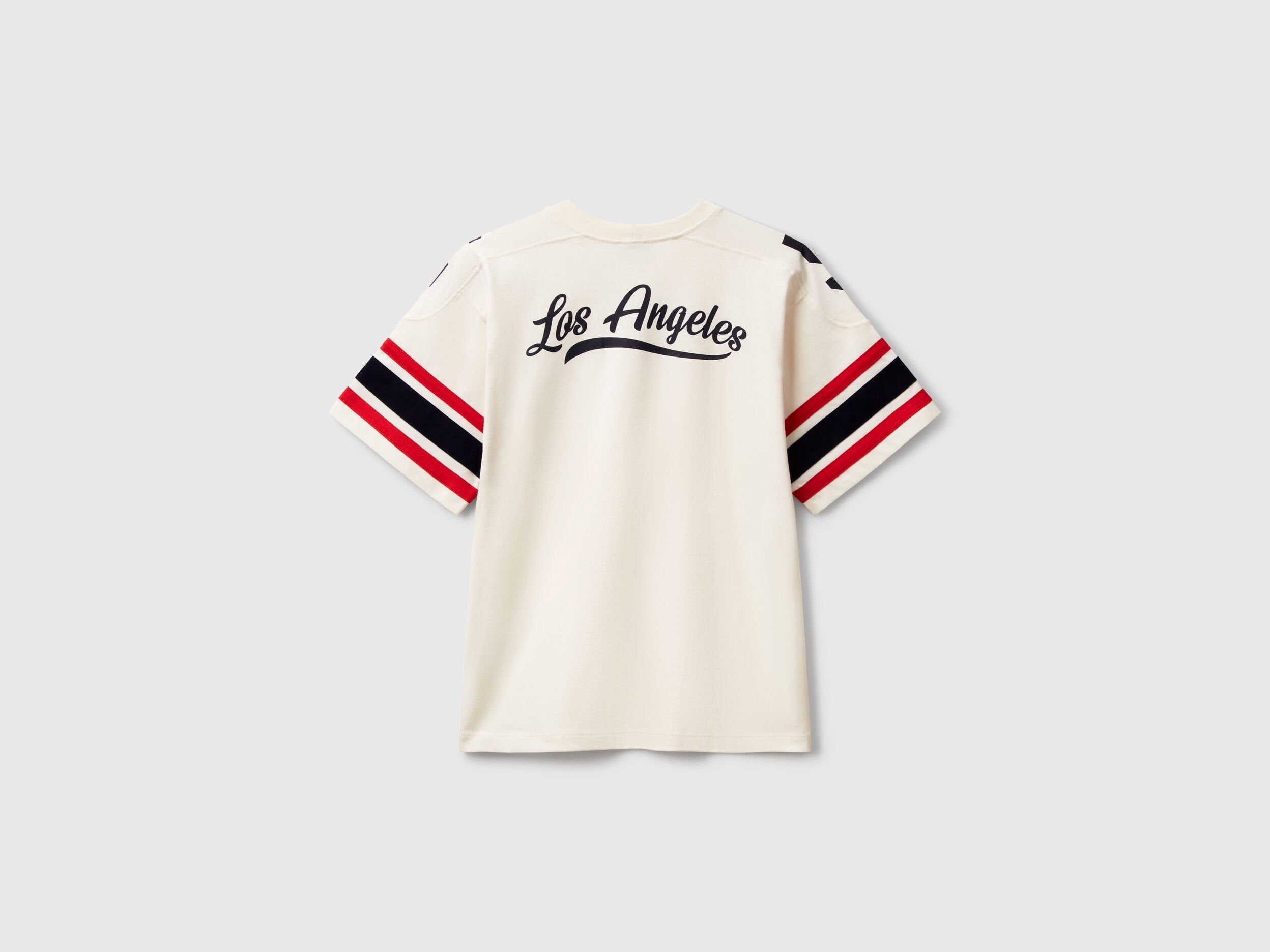 Benetton_Short Sleeve T-Shirt with Print_3MI5C10OA_0R2_02