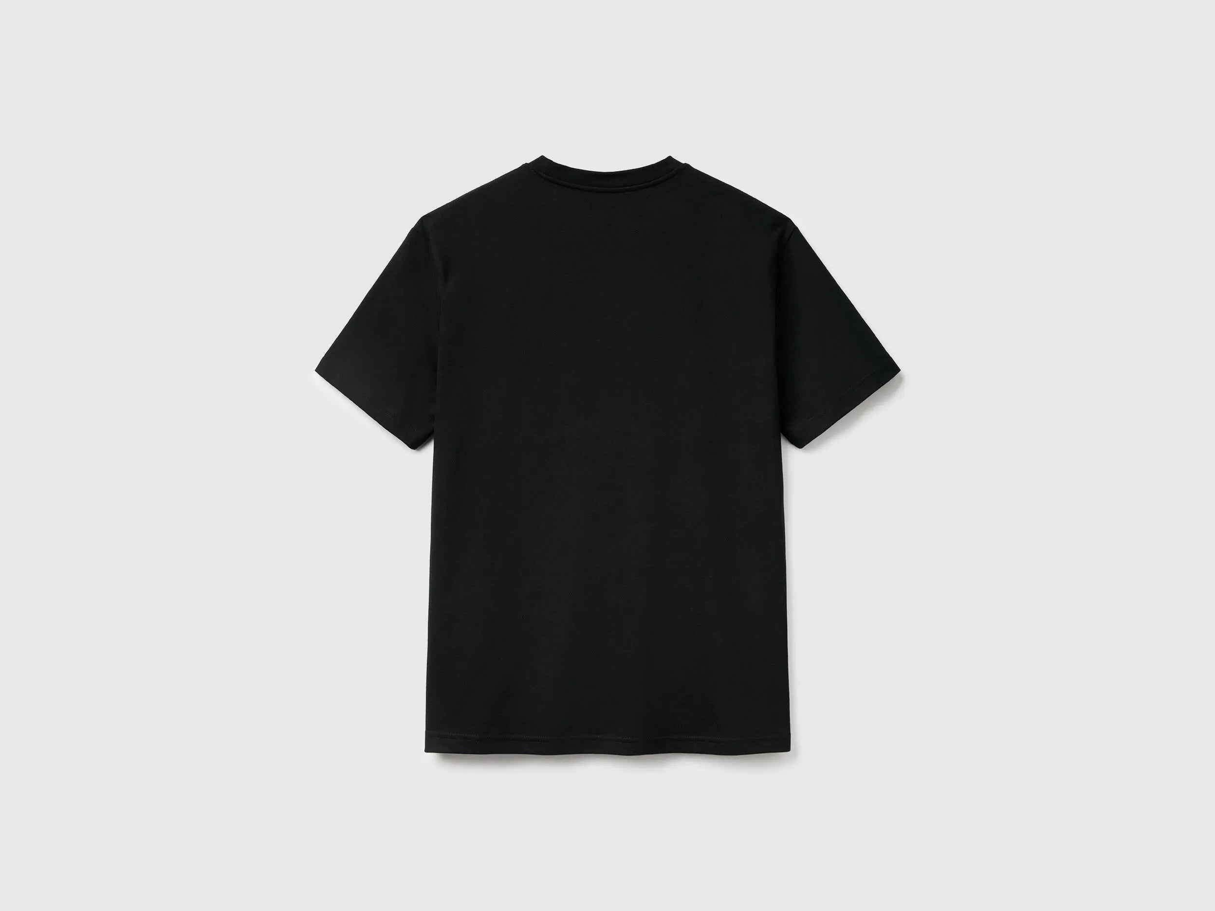 Benetton Black Men Basic Cotton T-Shirt SKU: 3MI5J1AF7_100 Image 05