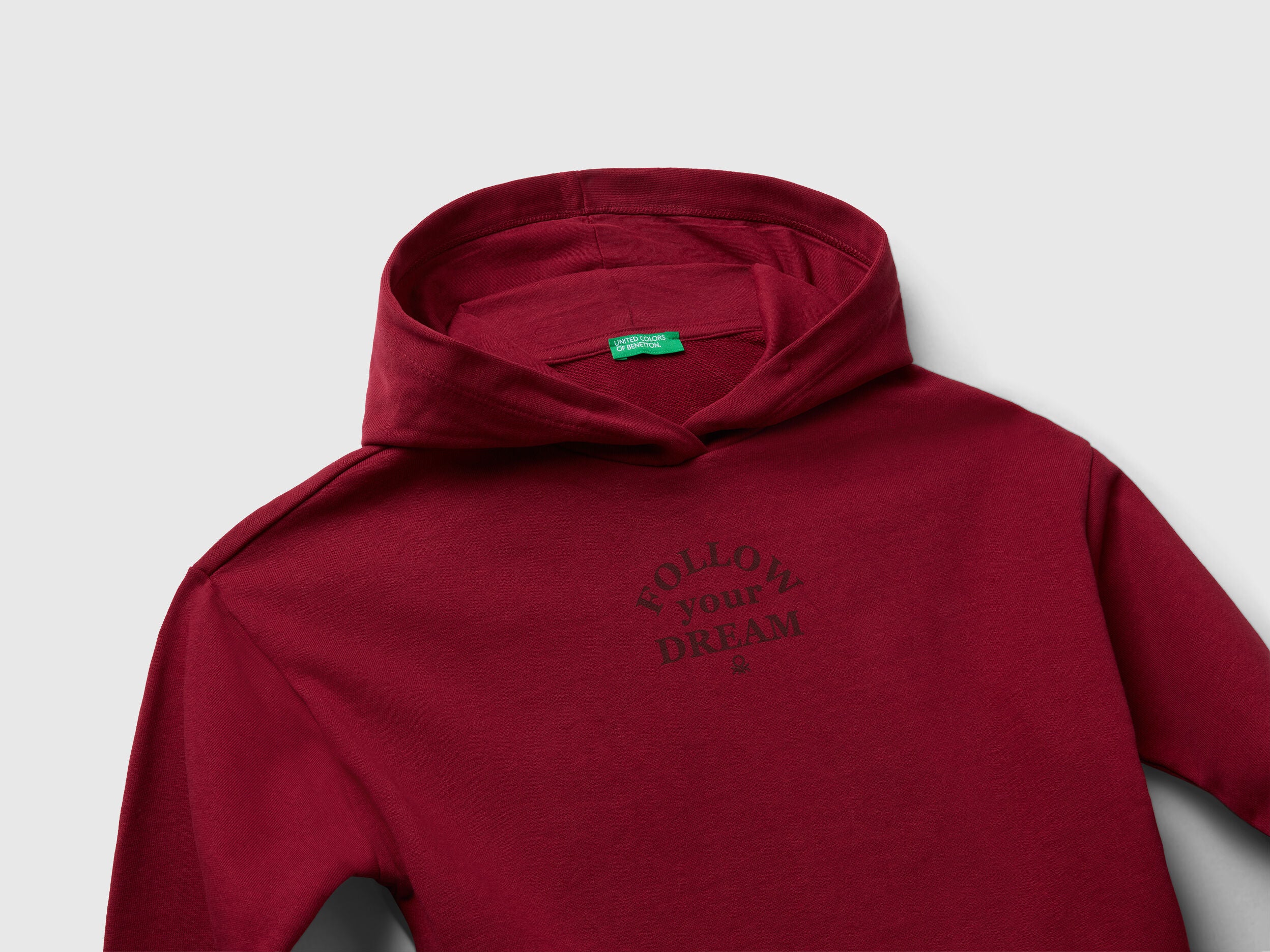 Benetton_Burgundy_Sweatshirt with Slogan Print_3NBMC2053_236_03