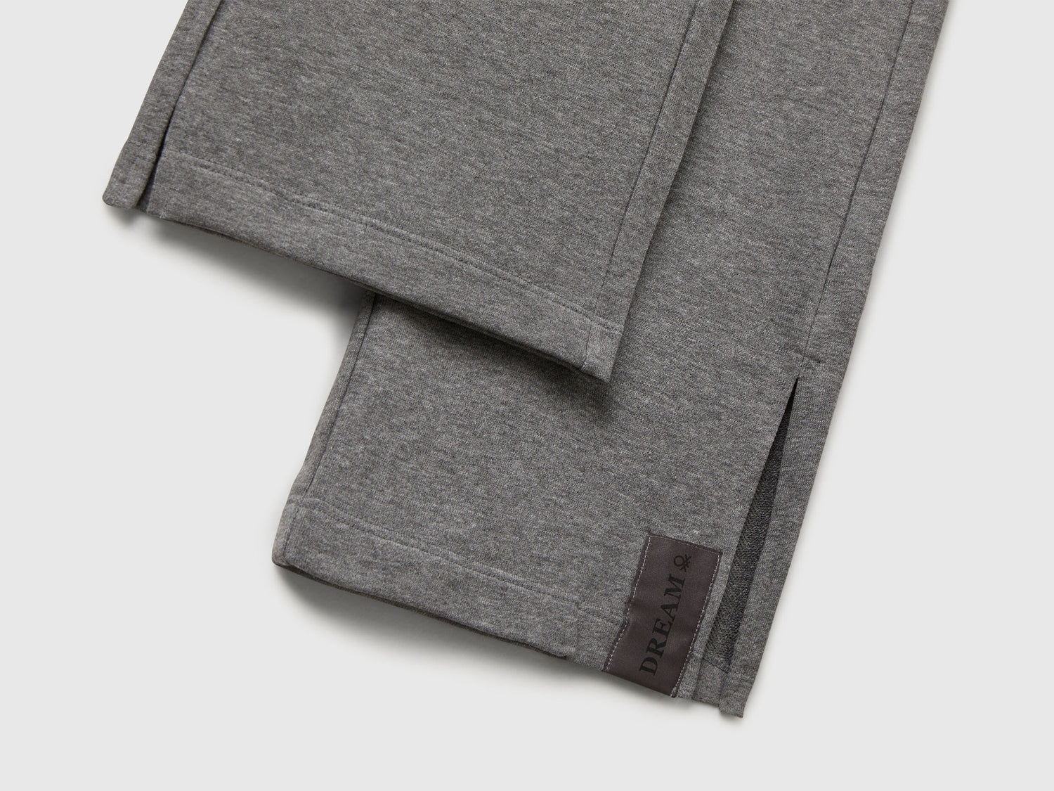 Benetton_Dark Gray_Wide Legged Sweatpants_3NBMCF06K_507_03