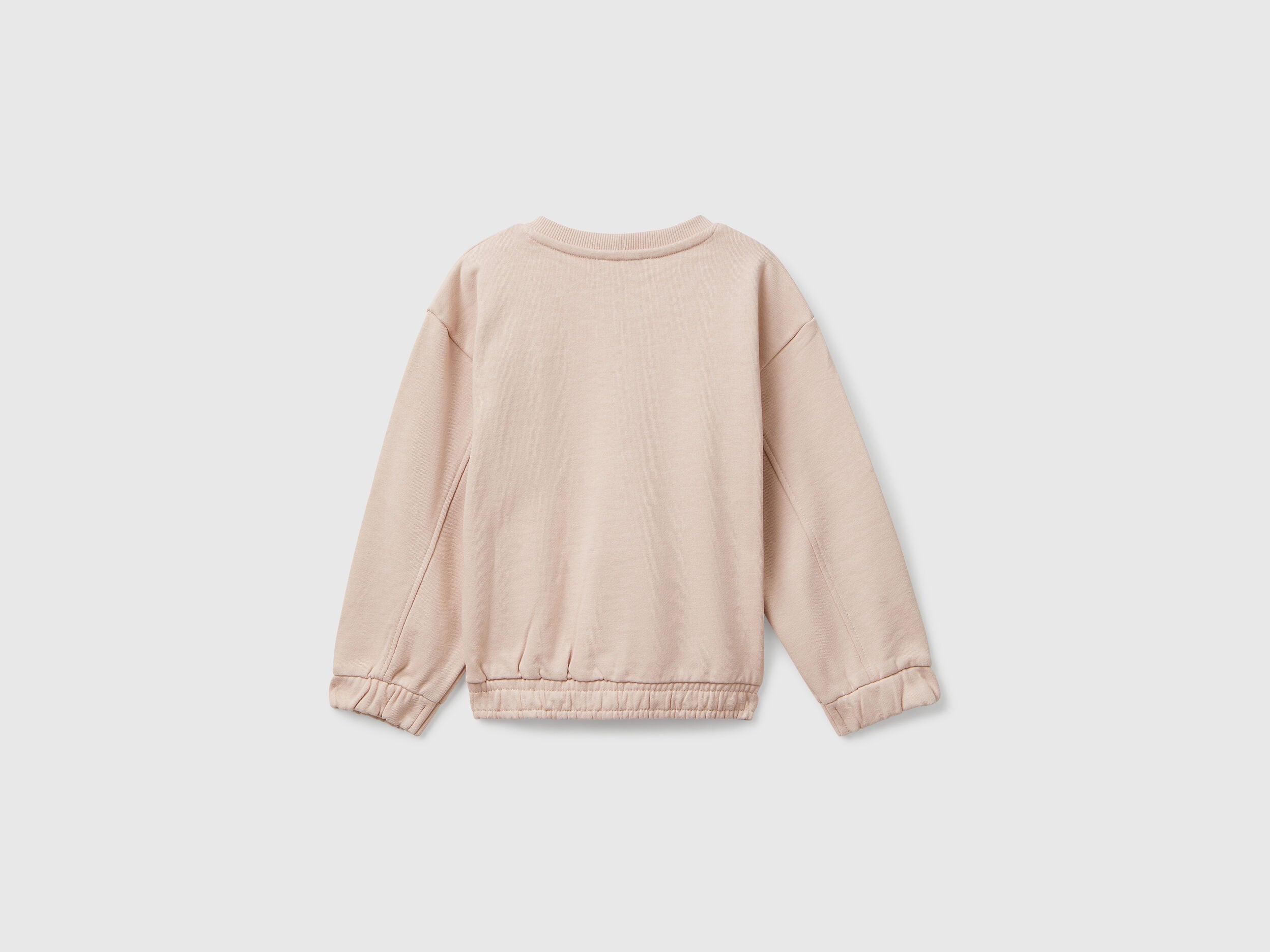 Benetton_Soft Pink_Sweatshirt with Heart Patch_3NBMG10K2_12U_02