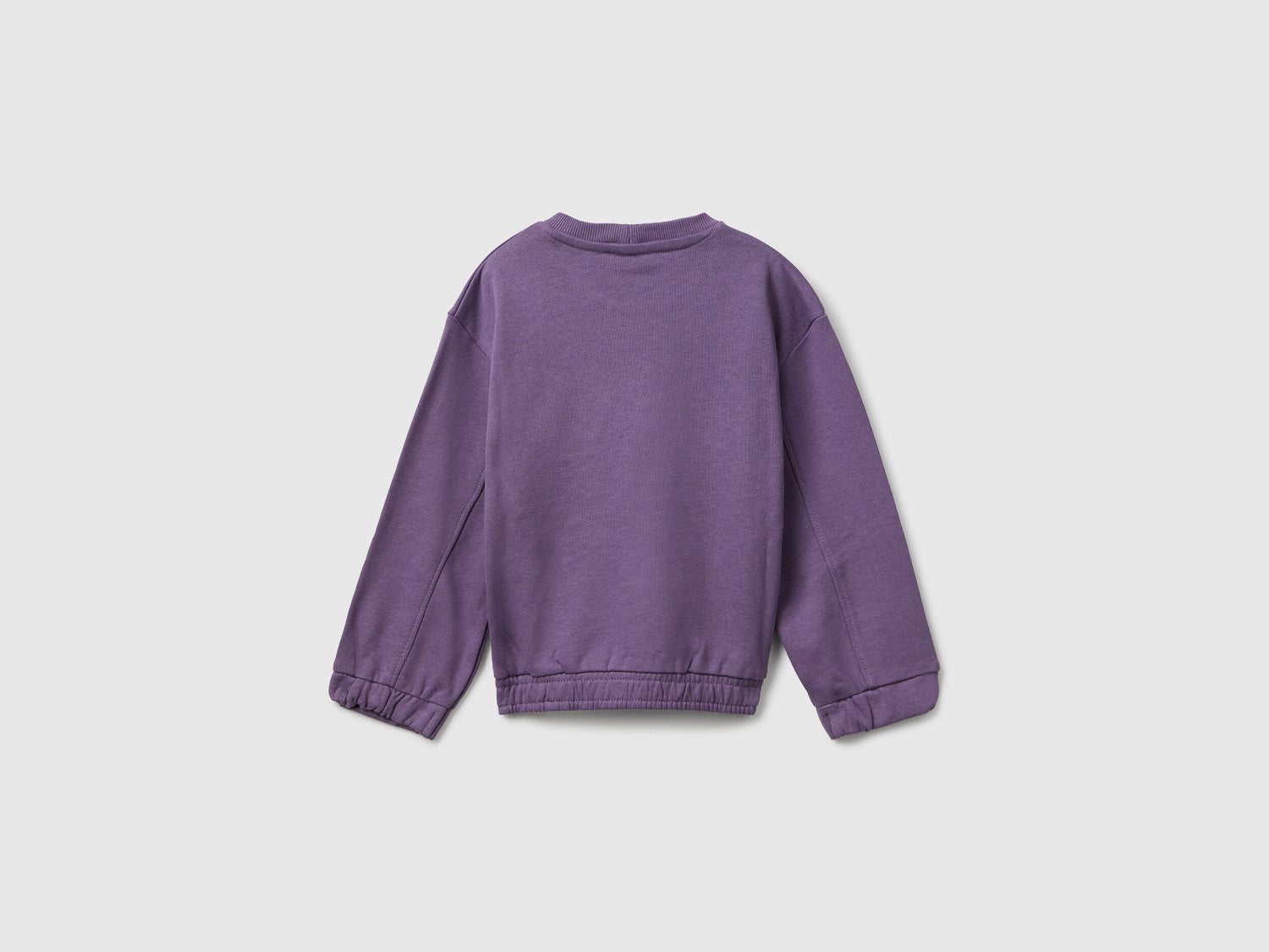 Benetton_Purple_Sweatshirt with Heart Patch_3NBMG10K2_1V4_02