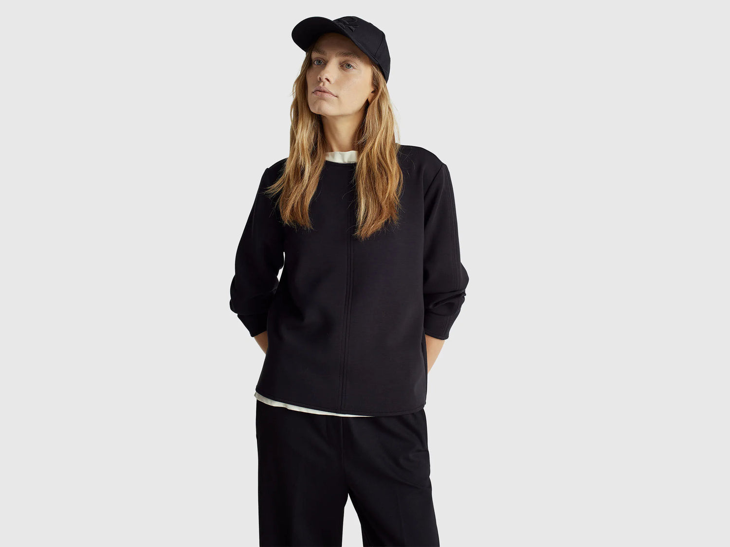 Benetton_Black_Stretch Modal T-Shirt_3QAFD10AU_100_01