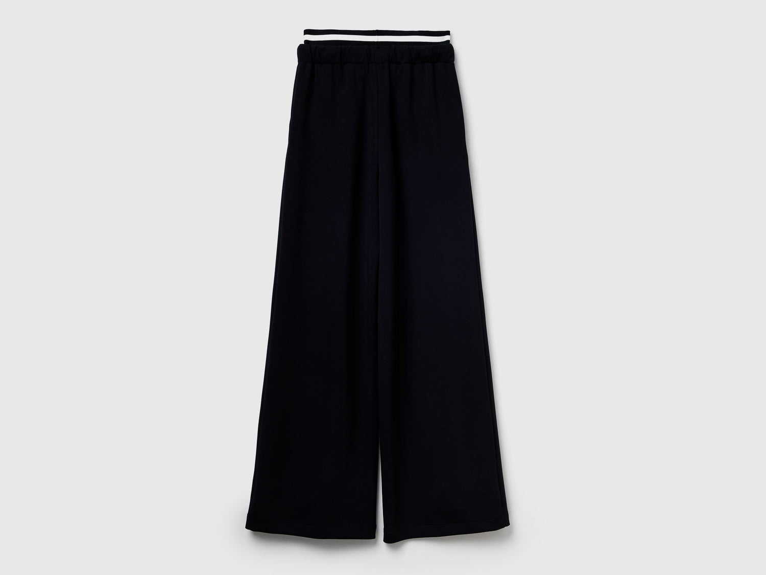 Benetton_Black_Wide Trousers in Stretch Modal_3QAFDF01D_100_02