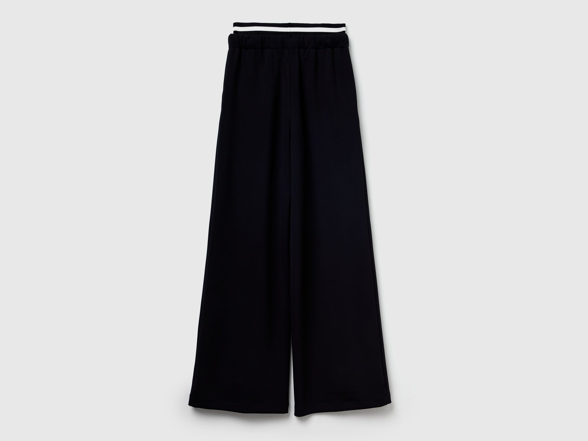Benetton_Black_Wide Trousers in Stretch Modal_3QAFDF01D_100_02